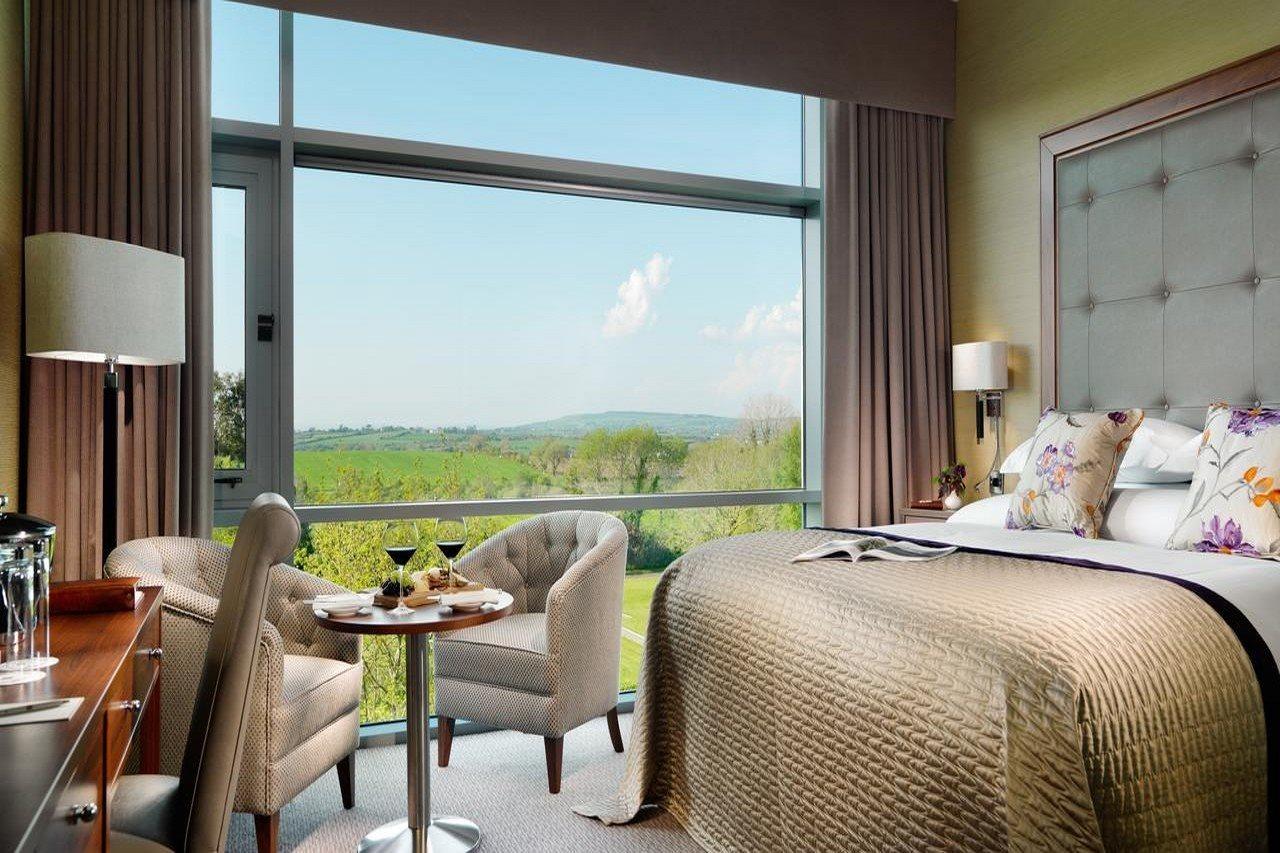 Aghadoe Heights Hotel & Spa Killarney Exterior foto A room at the hotel
