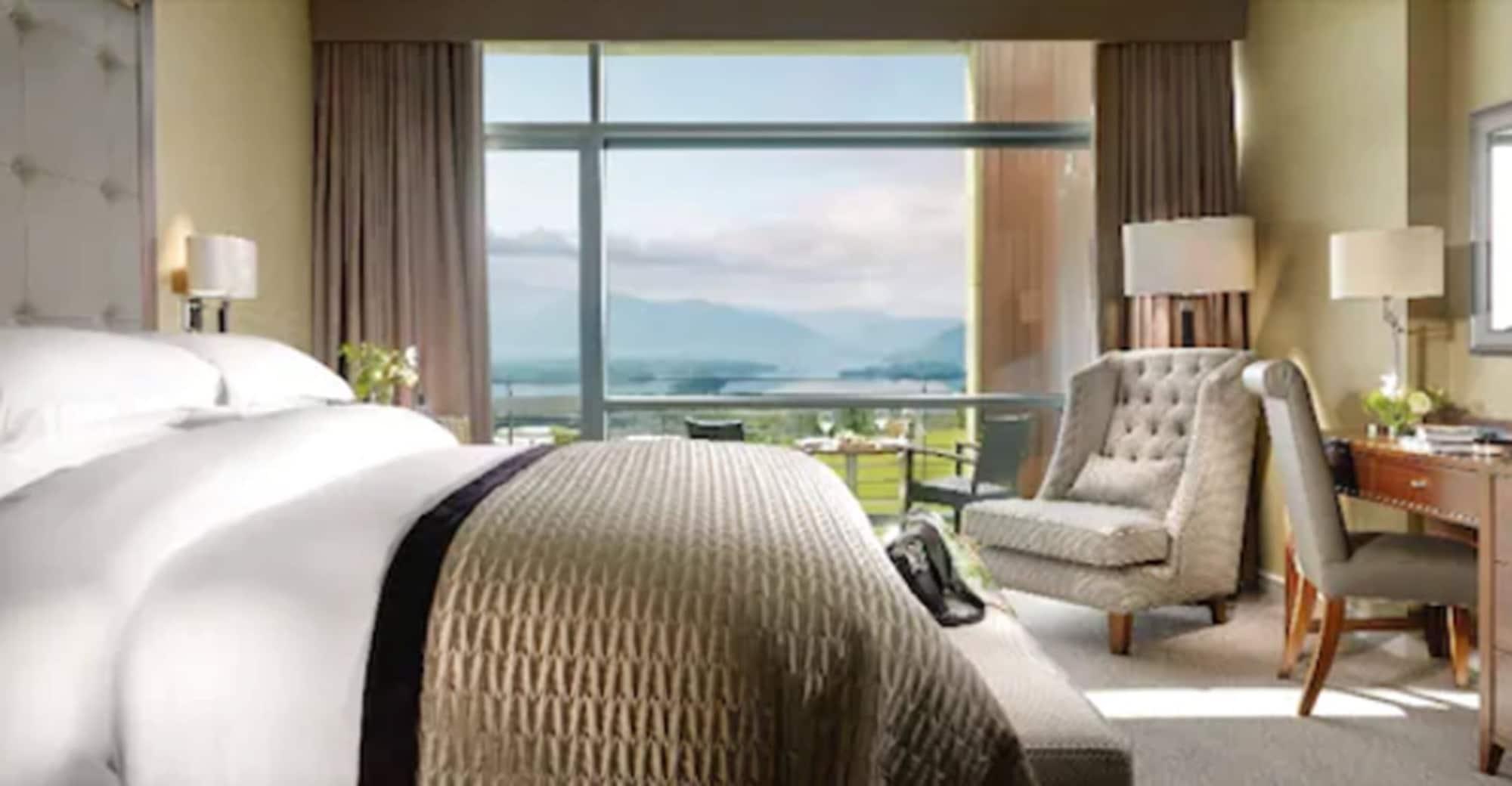 Aghadoe Heights Hotel & Spa Killarney Exterior foto A bedroom at The Westin Nanjing